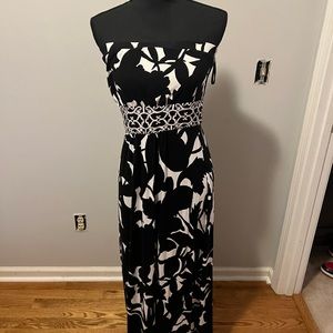 Black and White floral dress size 16 halter top